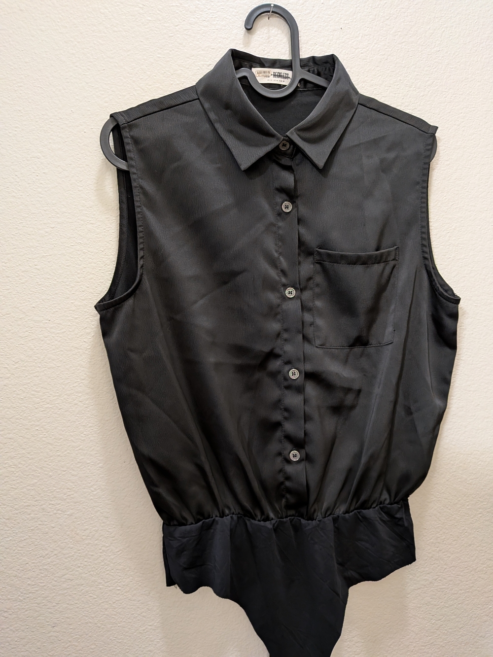 Sleek Black Sleeveless Button-Front Bodysuit Size M